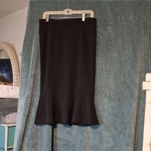Elegant Black Women's Skirt